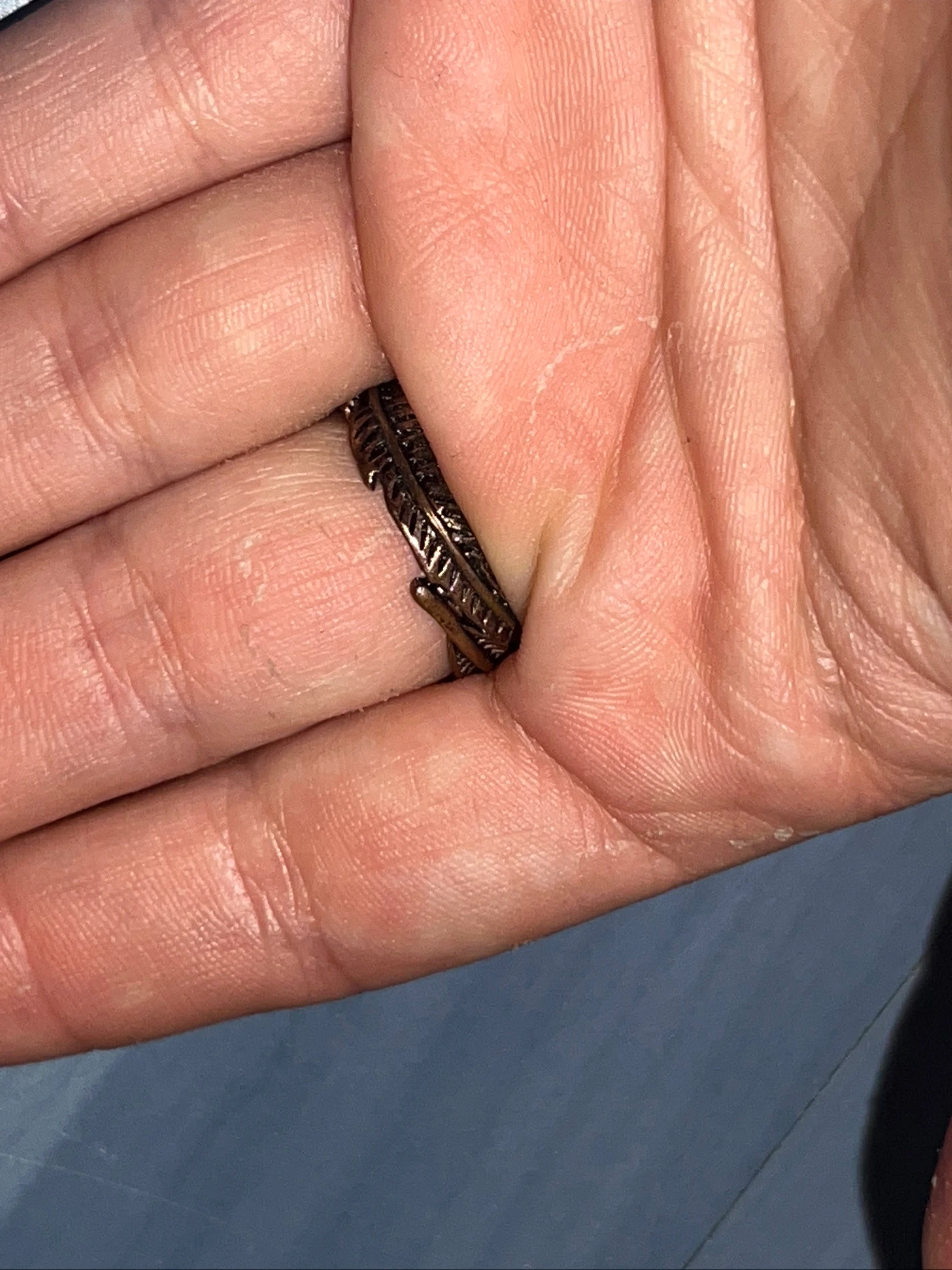 Bague fantaisie couleur bronze  – photo 2